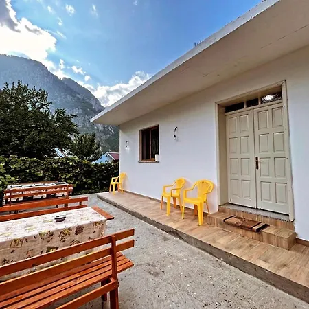 Thethi Mountain Guest house *